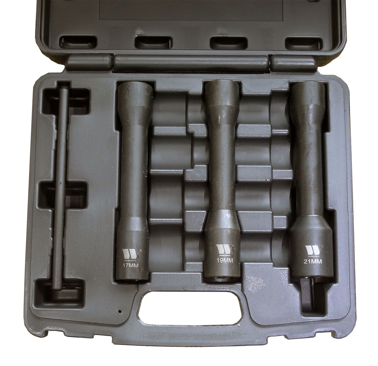 Twist Sockets; Extra Long, 17, 19, 21mm, 1/2'' 1 Twist Sockets; Extra Long, 17, 19, 21mm, 1/2''